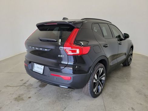 New 2026 Volvo XC40 B5 Ultra w/ Protection Package Premier AWD/4WD image 5