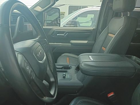 Used 2025 GMC Sierra 2500 AT4 w/ AT4 Premium Plus Package AWD/4WD image 29
