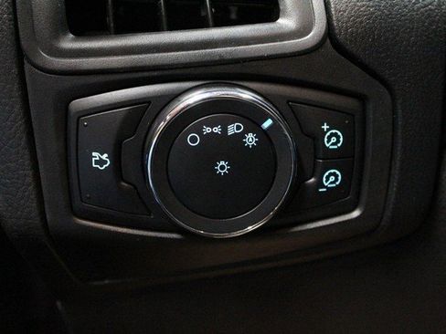 Used 2013 Ford Focus SE image 20