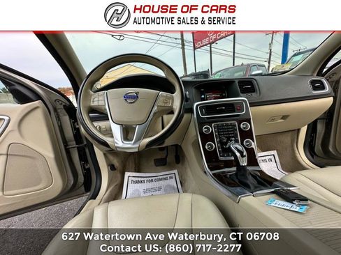 Used 2015 Volvo S60 T5 Platinum image 36