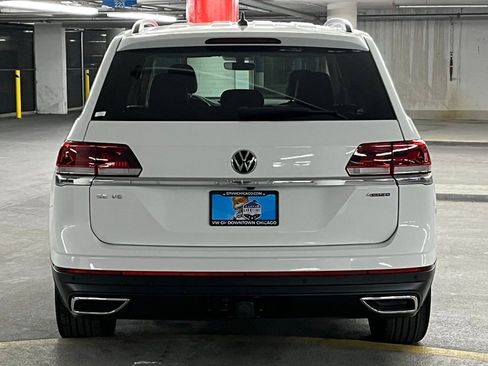 Certified 2023 Volkswagen Atlas SE w/ Black Wheel Package image 33