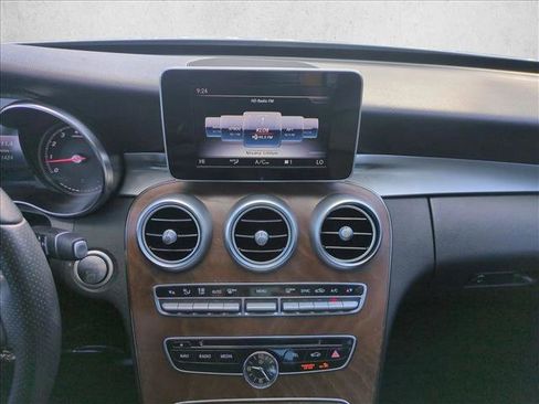 Used 2018 Mercedes-Benz C 300 Sedan image 14