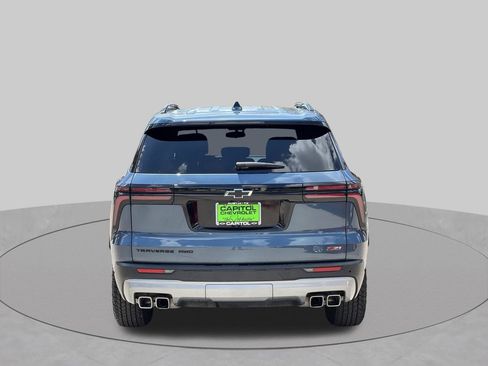 Used 2025 Chevrolet Traverse Z71 AWD/4WD image 4