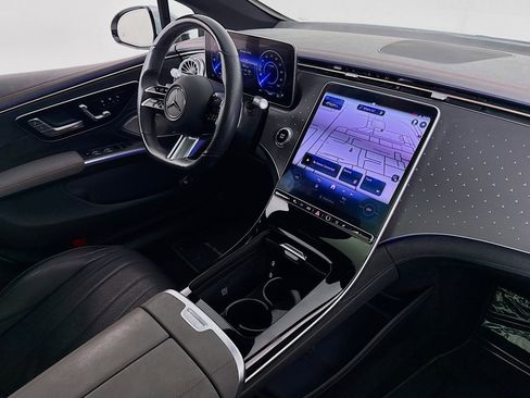 Used 2022 Mercedes-Benz EQS 450+ Sedan image 15