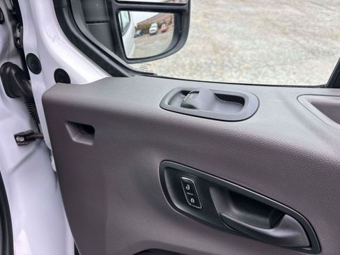 Used 2024 Ford Transit 250 Low Roof w/ Exterior Upgrade Package image 15