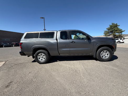 Used 2022 Nissan Frontier S w/ Technology Package RWD image 5
