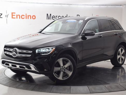 Certified 2022 Mercedes-Benz GLC 300 image 2