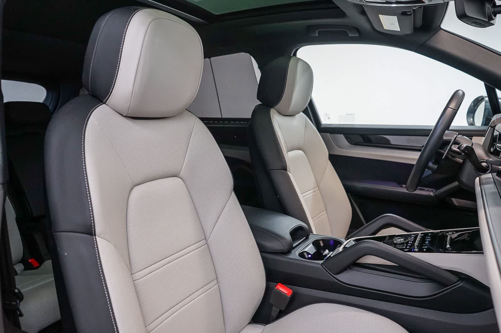 Certified 2026 Porsche Cayenne S AWD/4WD image 22