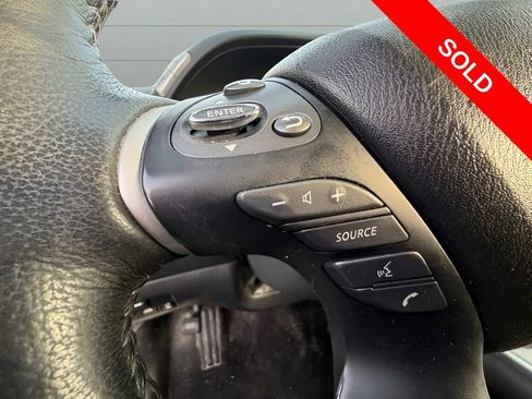 Used 2019 Nissan Pathfinder SL image 25