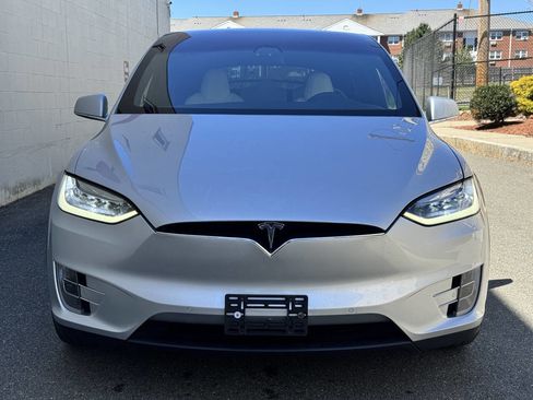 Used 2017 Tesla Model X 100D AWD/4WD image 6