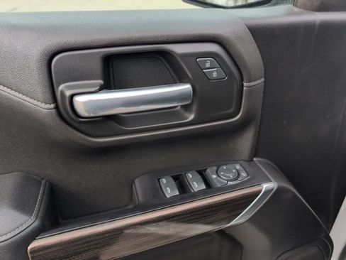 Used 2019 Chevrolet Silverado 1500 LT w/ All-Star Edition image 18