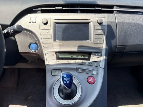 Used 2014 Toyota Prius Three w/ Solar Roof Package FWD image 27