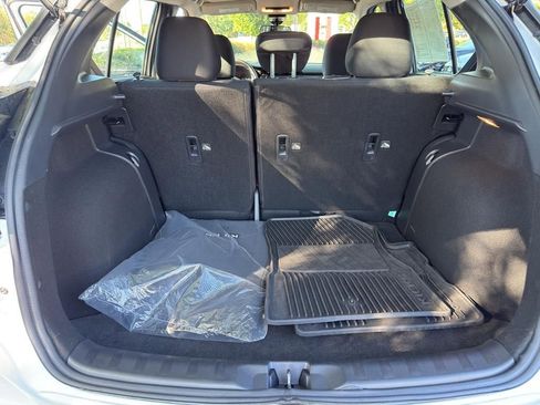 Certified 2023 Nissan Kicks SR image 31