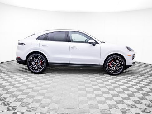New 2026 Porsche Cayenne S AWD/4WD image 7