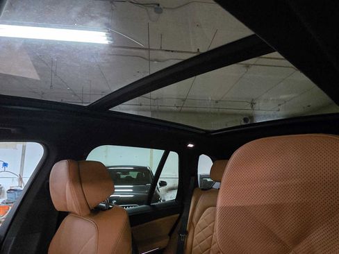 Used 2026 BMW X5 xDrive50e w/ M Sport Package image 24