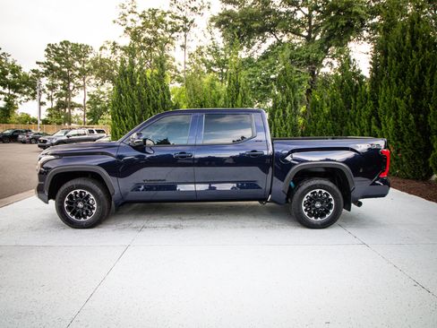 Used 2026 Toyota Tundra SR5 w/ TRD Off-Road Package AWD/4WD image 7