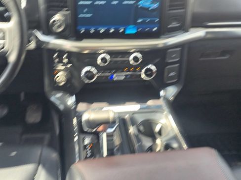 Used 2022 Ford F150 Lariat AWD/4WD image 19
