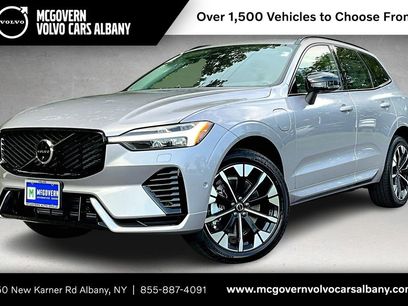 New 2026 Volvo XC60 T8 Plus w/ Climate Package