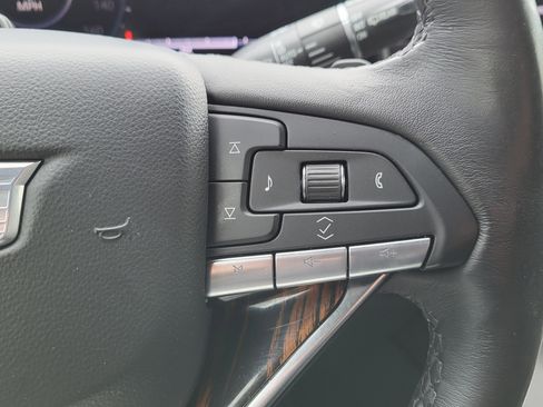 Certified 2024 Cadillac Escalade Premium Luxury w/ Performance Package image 27