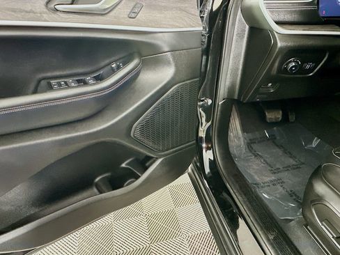 Certified 2024 Jeep Grand Cherokee L Limited w/ Luxury Tech Group II image 30