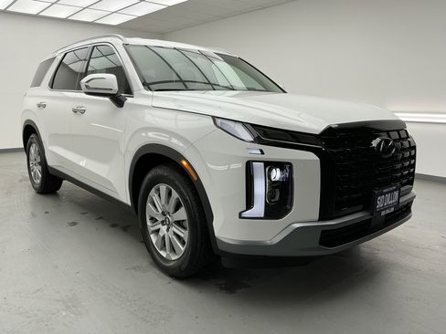 Used 2025 Hyundai Palisade SEL image 3