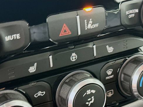 Certified 2023 RAM 1500 Big Horn AWD/4WD image 32