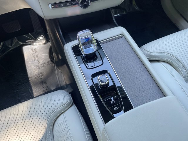 Certified 2026 Volvo XC90 B6 Ultra AWD/4WD image 25