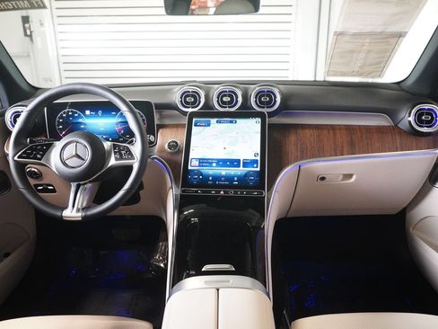 Certified 2026 Mercedes-Benz GLC 300 4MATIC image 14