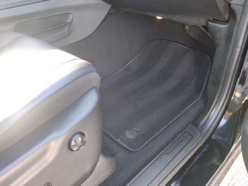 Used 2024 Dodge Durango GT image 16