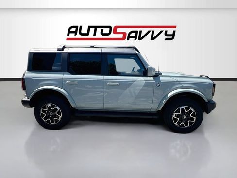 Used 2024 Ford Bronco Outer Banks AWD/4WD image 8
