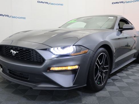 Used 2022 Ford Mustang Premium image 11