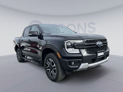 Used 2024 Ford Ranger Lariat w/ FX4 Off-Road Package image 10