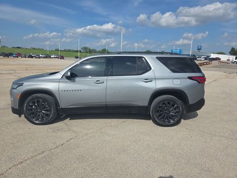 Used 2023 Chevrolet Traverse RS w/ LPO, Floor Liner Package image 6