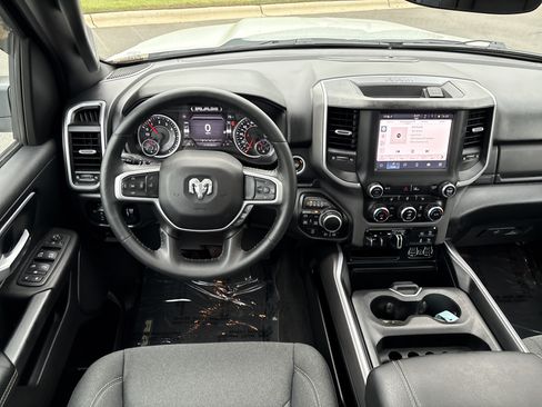 Used 2022 RAM 1500 Big Horn AWD/4WD image 20