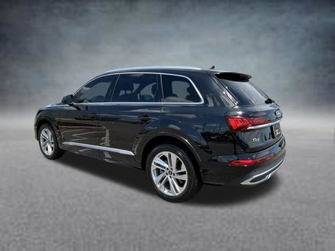 Used 2023 Audi Q7 3.0T Premium Plus AWD/4WD image 3