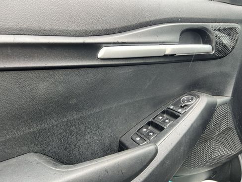 Used 2024 Kia Seltos LX AWD/4WD image 23