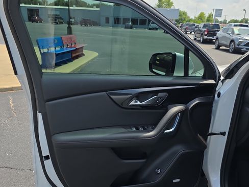 Used 2024 Chevrolet Blazer Premier w/ Driver Confidence II Package image 11