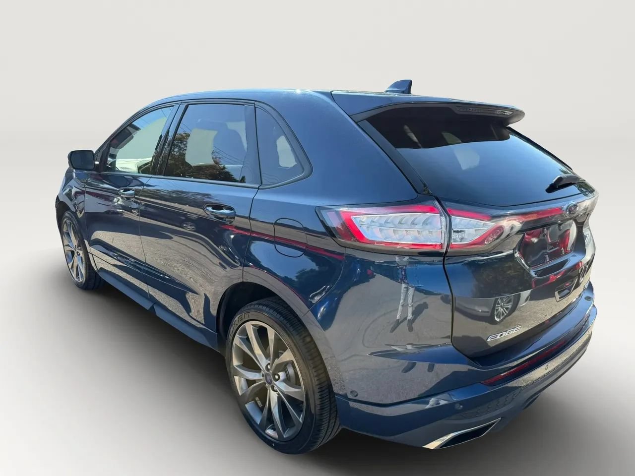 Used 2017 Ford Edge Sport w/ Equipment Group 401A AWD/4WD image 6