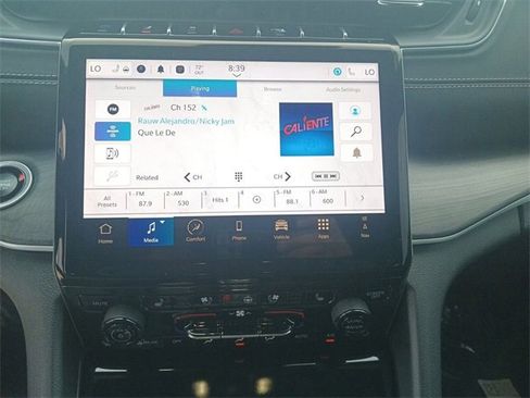 New 2024 Jeep Grand Cherokee Limited 4xe image 24