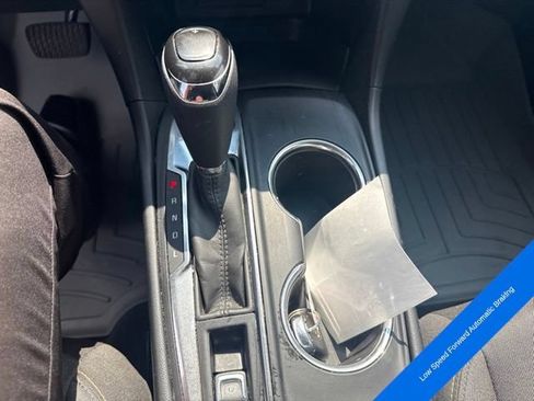 Used 2019 Chevrolet Equinox LT AWD/4WD image 14