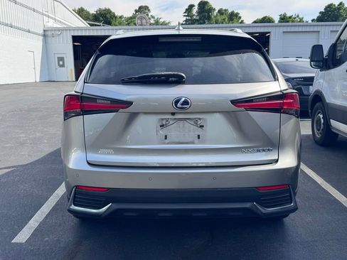 Used 2018 Lexus NX 300h AWD w/ Premium Package image 4