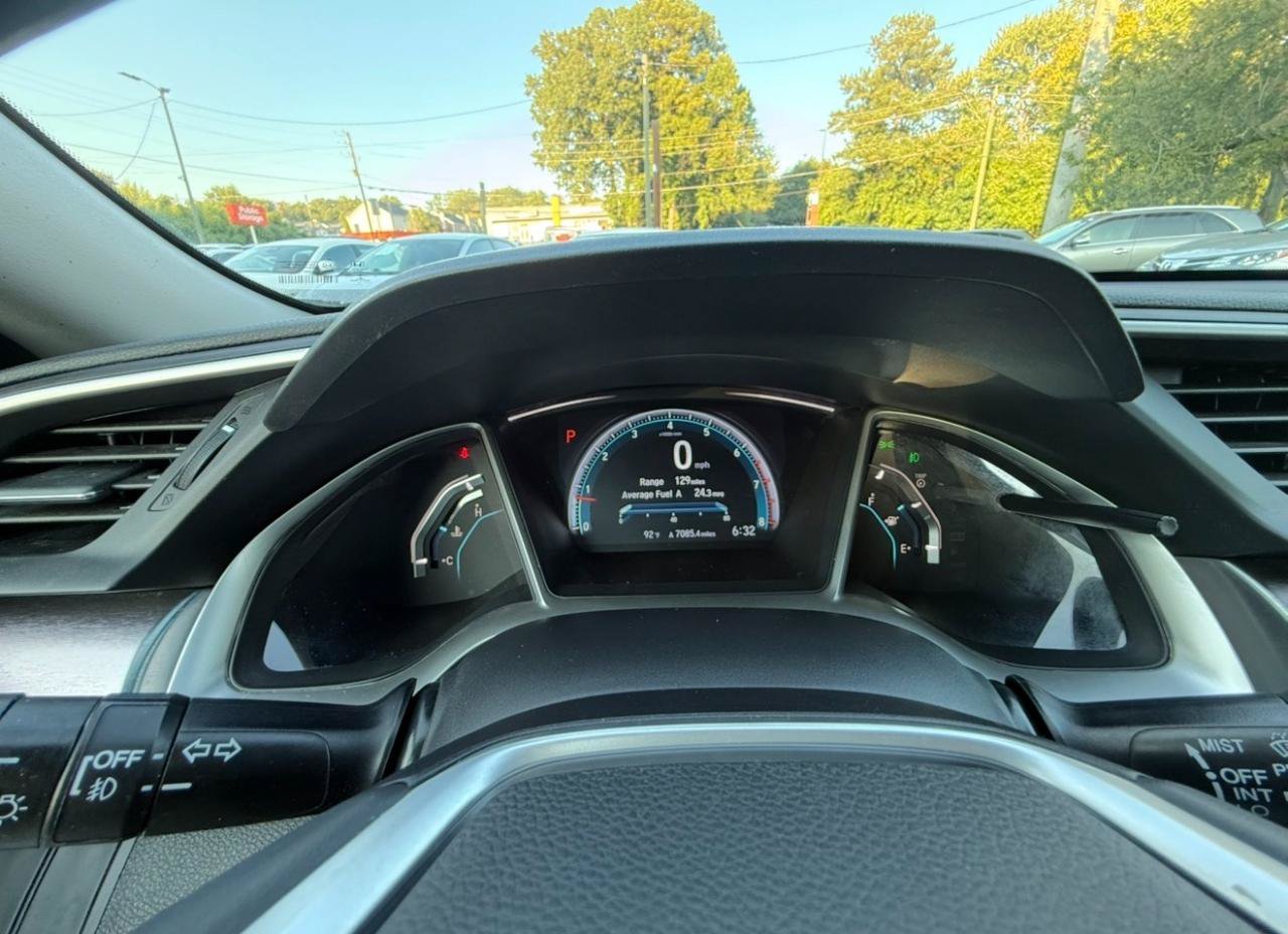 Used 2016 Honda Civic EX-L image 18