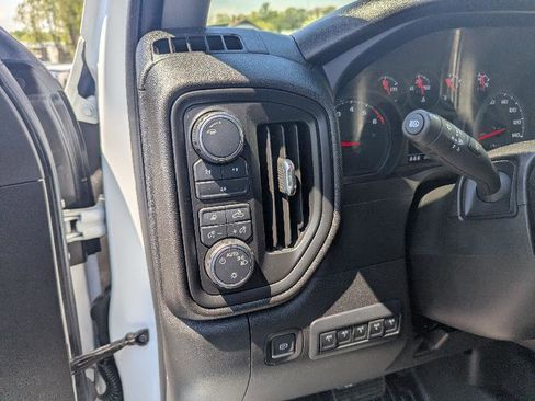 Used 2024 Chevrolet Silverado 2500 W/T w/ WT Convenience Package AWD/4WD image 23