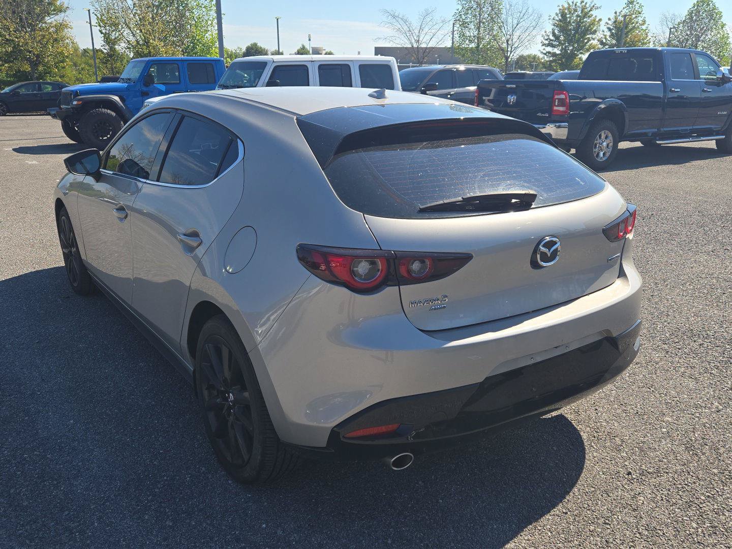 Used 2023 MAZDA MAZDA3 s AWD/4WD image 5