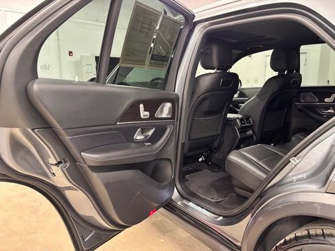 Used 2020 Mercedes-Benz GLE 350 4MATIC image 19
