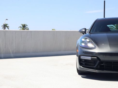 Certified 2019 Porsche Panamera GTS AWD/4WD image 12