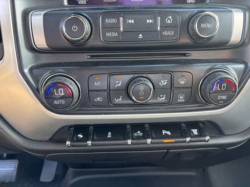 Used 2015 GMC Sierra 2500 SLE w/ SLE Preferred Package image 24