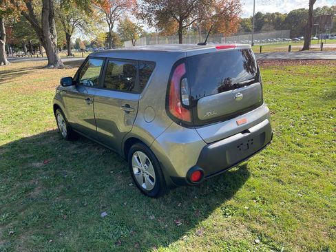 Used 2016 Kia Soul image 23
