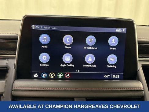 Used 2021 Chevrolet Suburban RST w/ Luxury Package image 19