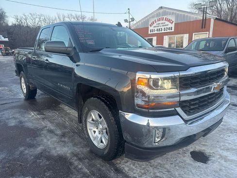 Used 2018 Chevrolet Silverado 1500 LT w/ All Star Edition AWD/4WD image 3
